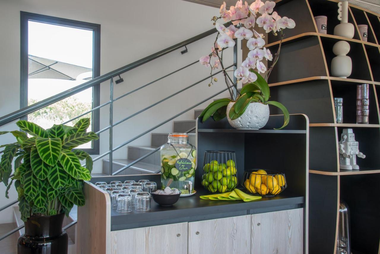Ibis Styles Pertuis Portes Du Luberon Luaran gambar
