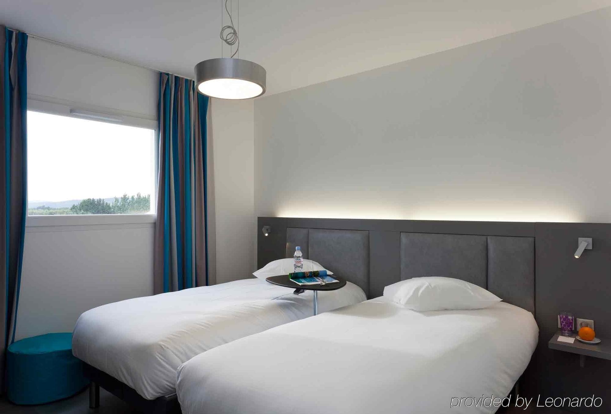 Ibis Styles Pertuis Portes Du Luberon Bilik gambar